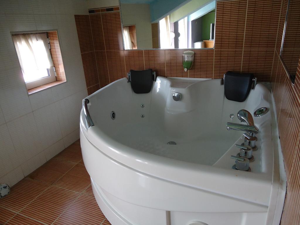 Dionis Hotel Petrich  Quarto foto