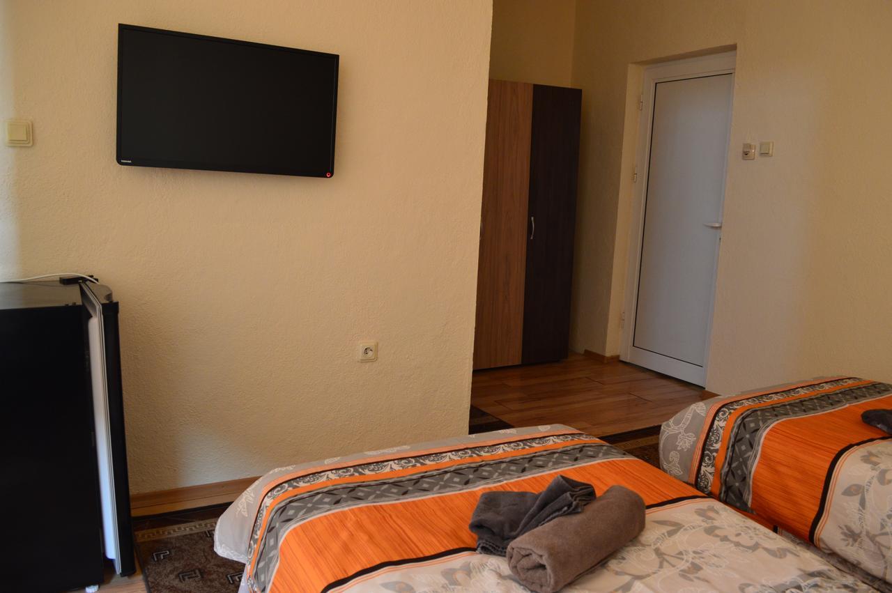 Dionis Hotel Petrich  Exterior foto